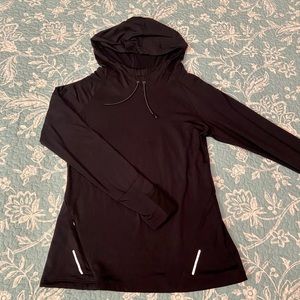 Layer8 Quarter Zip Medium